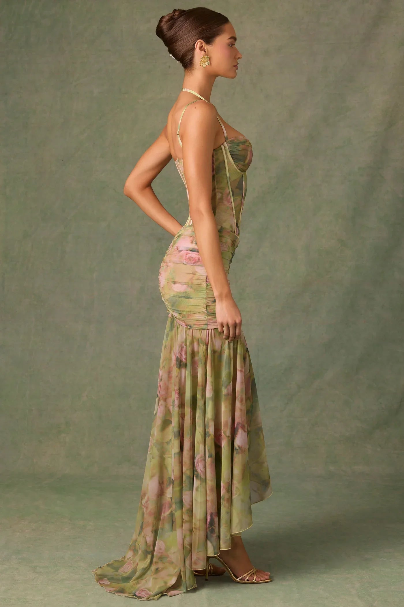 TAMARA | Sculpting Elegance